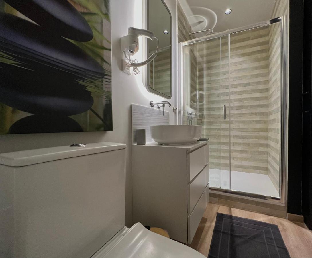 G&W Luxury Rooms 아테네 외부 사진
